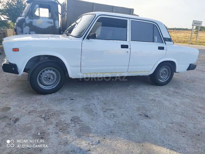 LADA (VAZ) 2107 2009, 150,000 km - 1.6 л - Şirvan