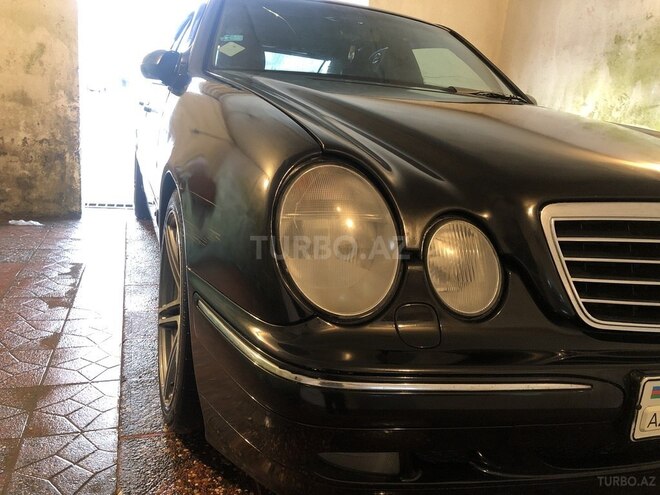 Mercedes E 320 1998, 288,000 km - 3.2 л - Bakı