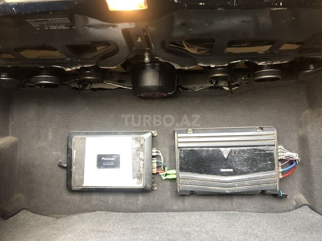 Mercedes E 320 1998, 288,000 km - 3.2 л - Bakı
