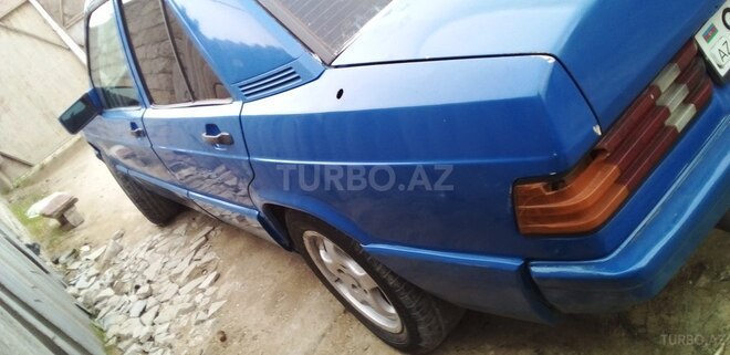 Mercedes 190 1983, 355,000 km - 2.0 l - Bakı