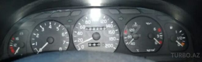 GAZ 3110 2002, 172,000 km - 2.3 l - Bakı