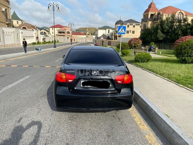 Hyundai Elantra 2009, 185,000 km - 2.0 l - Bakı
