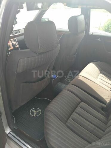 Mercedes E 250 1991, 475,000 km - 2.5 l - Bakı