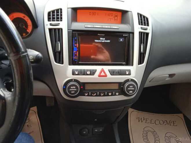 Kia Ceed 2008, 170,000 km - 1.6 л - Bakı