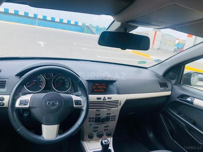 Opel Astra 2009, 139,000 km - 1.4 l - Bakı