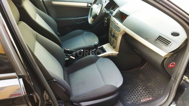 Opel Astra 2009, 139,000 km - 1.4 l - Bakı