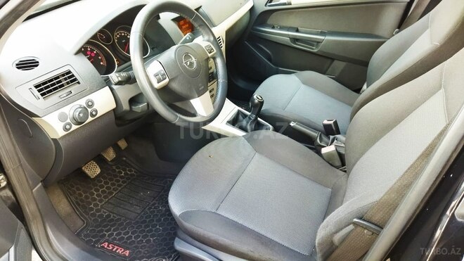 Opel Astra 2009, 139,000 km - 1.4 l - Bakı