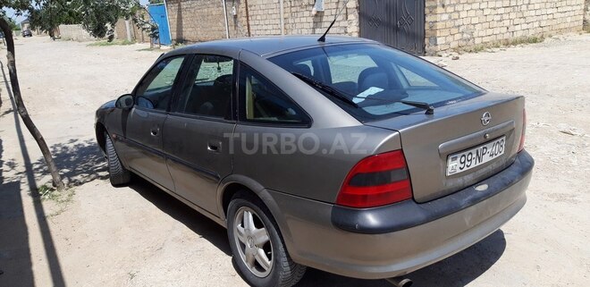 Opel Vectra 1995, 248,880 km - 2.0 l - Sumqayıt