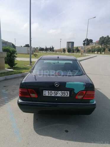 Mercedes E 230 1997, 430,000 km - 2.3 л - Bakı