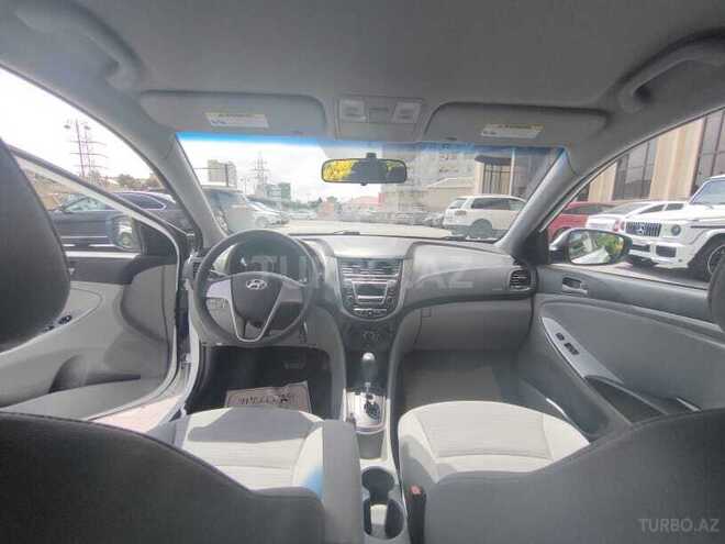 Hyundai Accent 2015, 18,473 km - 1.6 l - Bakı