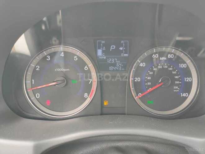 Hyundai Accent 2015, 18,473 km - 1.6 l - Bakı