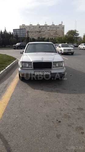 Mercedes E 300 1993, 200,000 km - 3.0 л - Sumqayıt