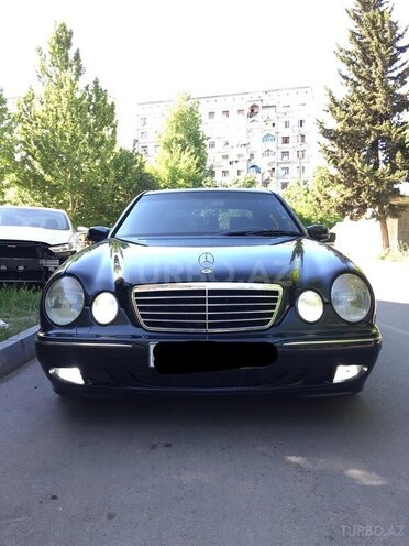 Mercedes E 240 2000, 341,200 km - 2.4 l - Yevlax