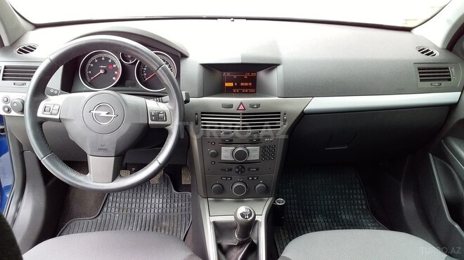Opel Astra 2005, 179,000 km - 1.4 l - Bakı