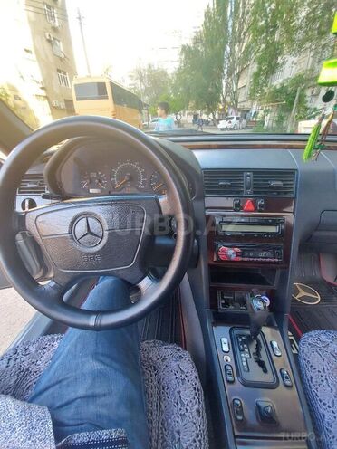 Mercedes C 280 1997, 221,000 km - 2.8 l - Bakı