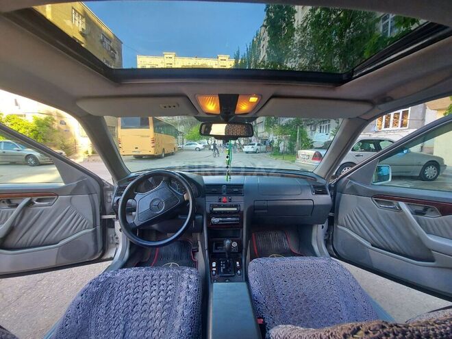Mercedes C 280 1997, 221,000 km - 2.8 l - Bakı