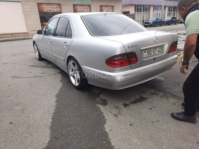 Mercedes E 320 2000, 243,000 km - 3.2 l - Şəmkir