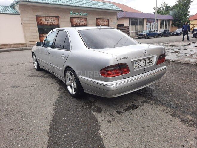 Mercedes E 320 2000, 243,000 km - 3.2 l - Şəmkir