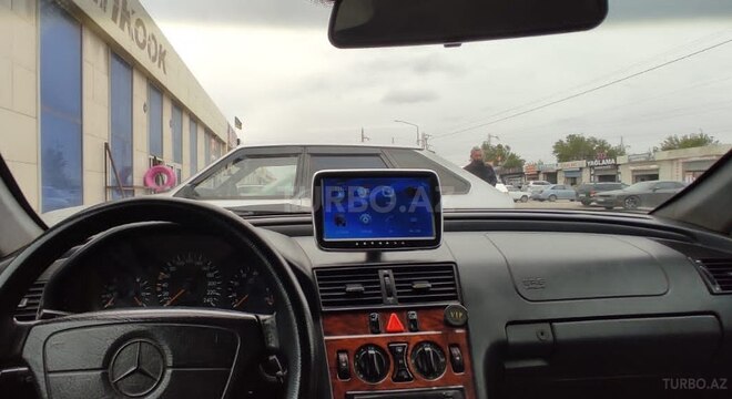 Mercedes C 200 1998, 273,000 km - 2.0 л - Bakı