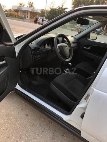 LADA (VAZ) Priora 2015, 168,000 km - 1.6 л - Salyan