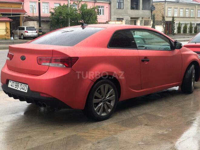 Kia Cerato Koup 2009, 179,000 km - 2.0 l - Quba