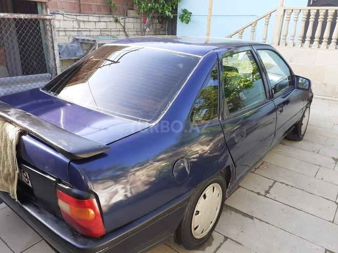 Opel Vectra 1990, 321,852 km - 1.6 l - Sumqayıt