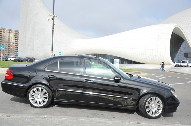 Mercedes E 320 2004, 435,000 km - 3.2 л - Bakı