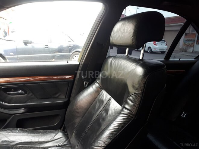 BMW 535 1999, 284,535 km - 3.5 l - Bakı