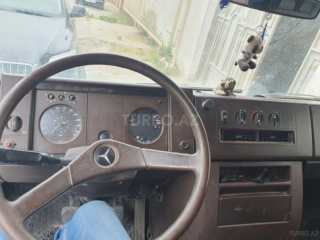 Mercedes 709 D 1993, 555,000 km - 4.0 l - Bakı