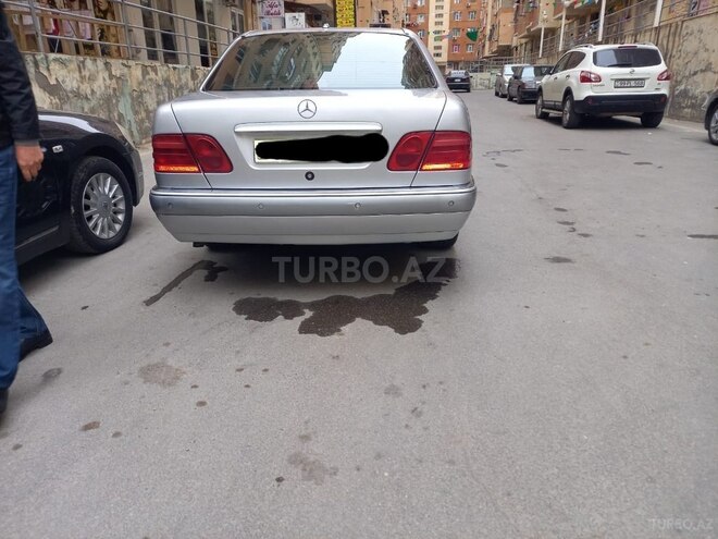 Mercedes E 220 1997, 396,000 km - 2.2 л - Bakı