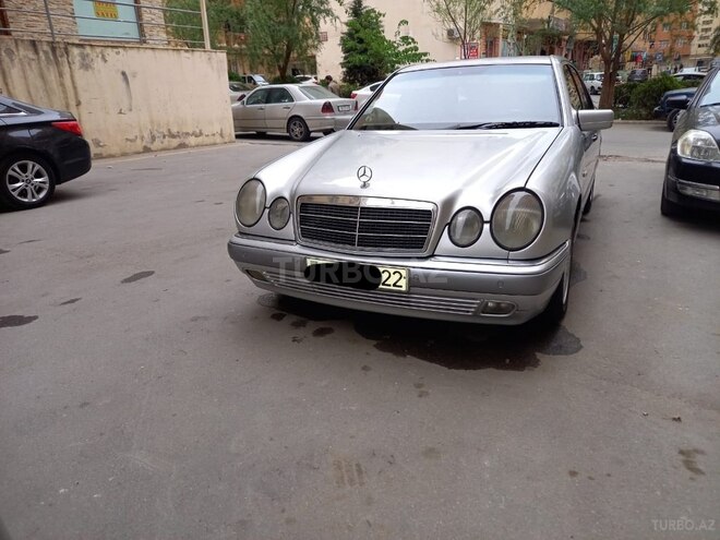 Mercedes E 220 1997, 396,000 km - 2.2 л - Bakı