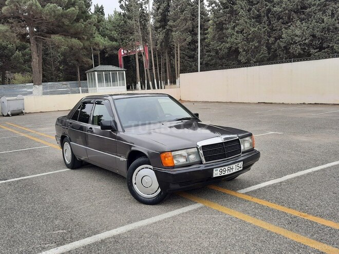 Mercedes 190 1993, 257,000 km - 2.0 l - Sumqayıt
