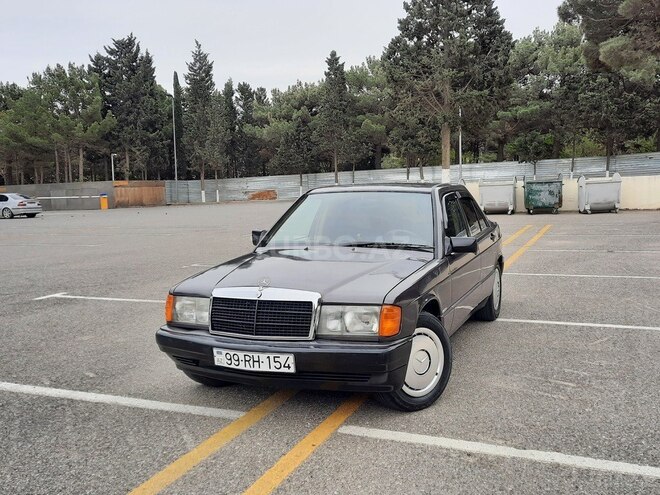 Mercedes 190 1993, 257,000 km - 2.0 l - Sumqayıt