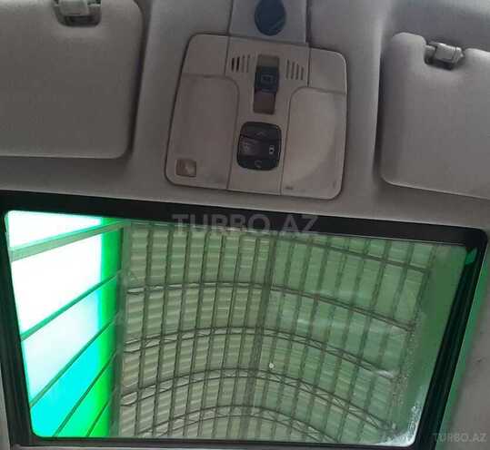 Mercedes E 240 2001, 289,000 km - 2.4 l - Tovuz