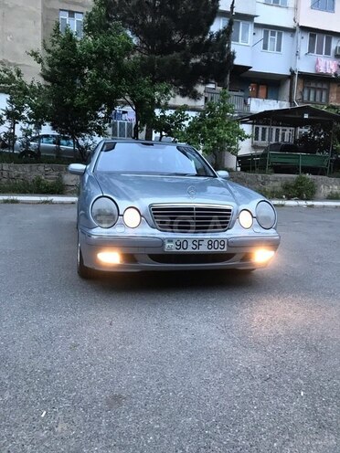 Mercedes E 240 1999, 490,000 km - 2.4 l - Bakı