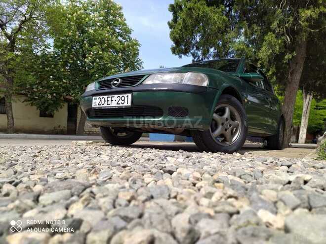 Opel Vectra 1996, 145,657 km - 1.8 л - Gəncə