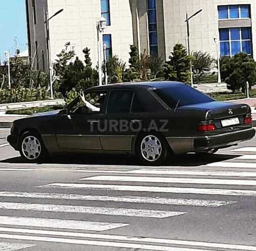 Mercedes E 230 1991, 455,218 km - 2.3 l - Bakı