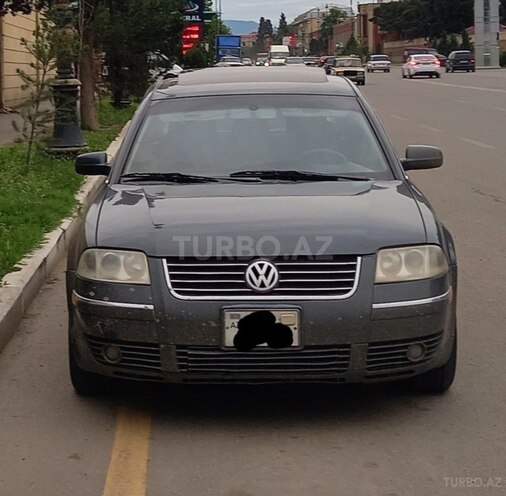 Volkswagen Passat 2001, 248,741 km - 1.8 l - Gəncə
