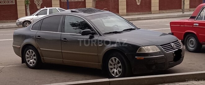 Volkswagen Passat 2001, 248,741 km - 1.8 l - Gəncə