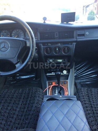 Mercedes 190 1993, 370,896 km - 1.8 л - Bakı