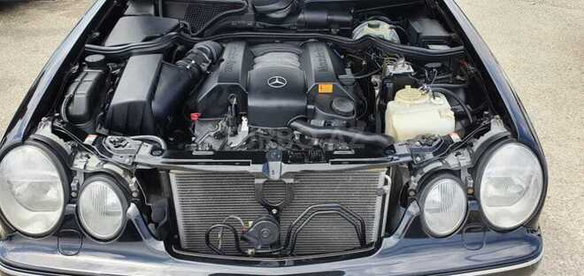 Mercedes E 240 2000, 266,000 km - 2.4 l - Bərdə