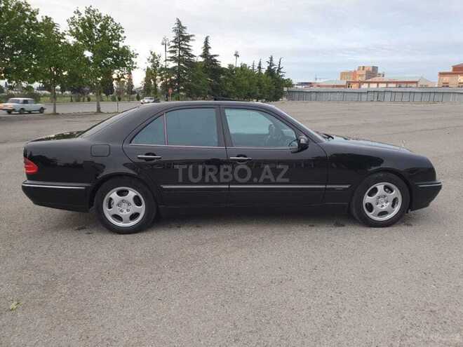 Mercedes E 240 2000, 266,000 km - 2.4 l - Bərdə