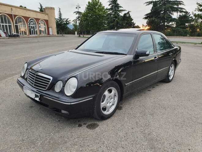 Mercedes E 240 2000, 266,000 km - 2.4 l - Bərdə