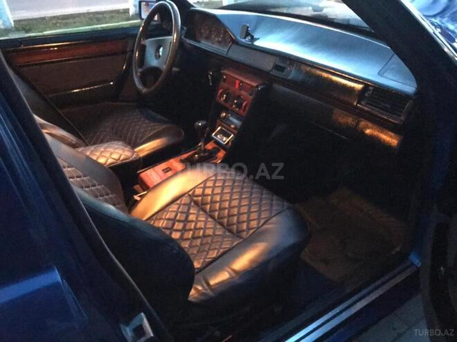 Mercedes E 250 1991, 365,486 km - 2.5 l - İmişli