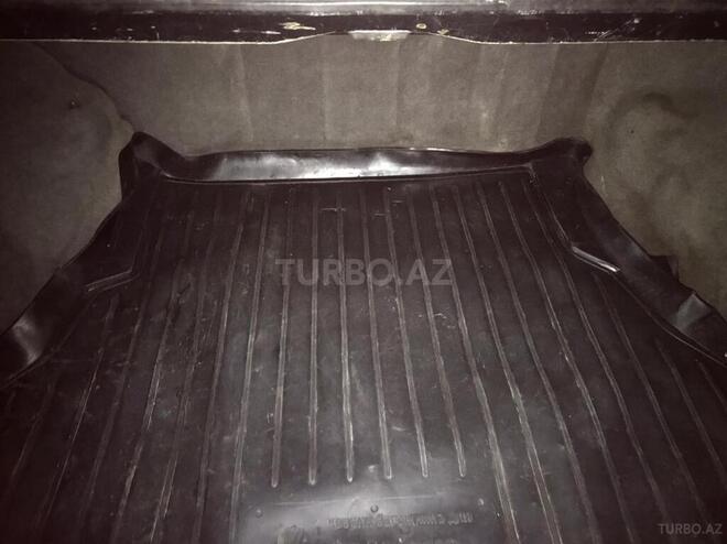 Mercedes E 250 1991, 365,486 km - 2.5 l - İmişli