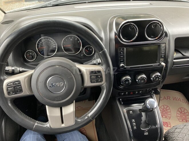 Jeep Compass 2012, 173,000 km - 2.4 л - Bakı
