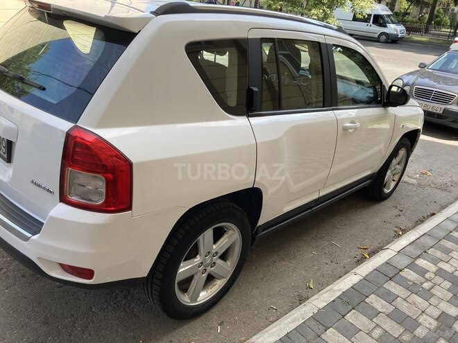 Jeep Compass 2012, 173,000 km - 2.4 л - Bakı