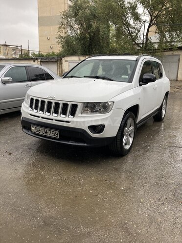 Jeep Compass 2012, 173,000 km - 2.4 л - Bakı