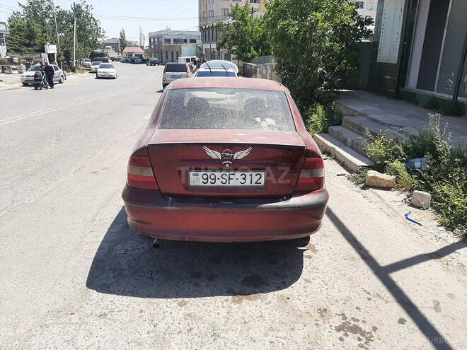 Opel Vectra 1996, 235,000 km - 2.0 l - Bakı