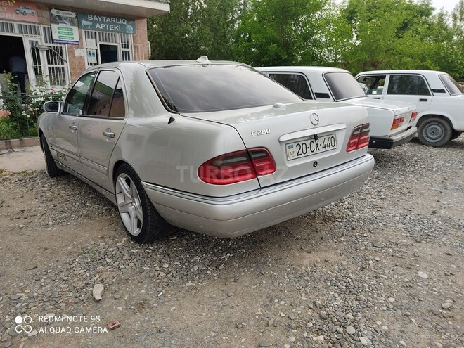 Mercedes E 280 1998, 267,000 km - 2.8 л - Ağcabədi